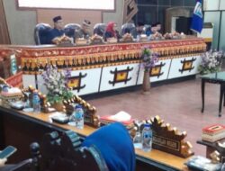Molor Waktu, Rapat Paripurna DPRD Kota Metro Hanya Dihadiri 17 Anggota 
